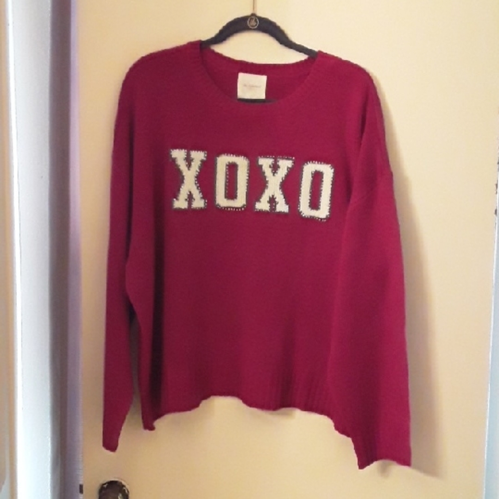 Forever 21 Burgundy XOXO Crew Neck Sweater